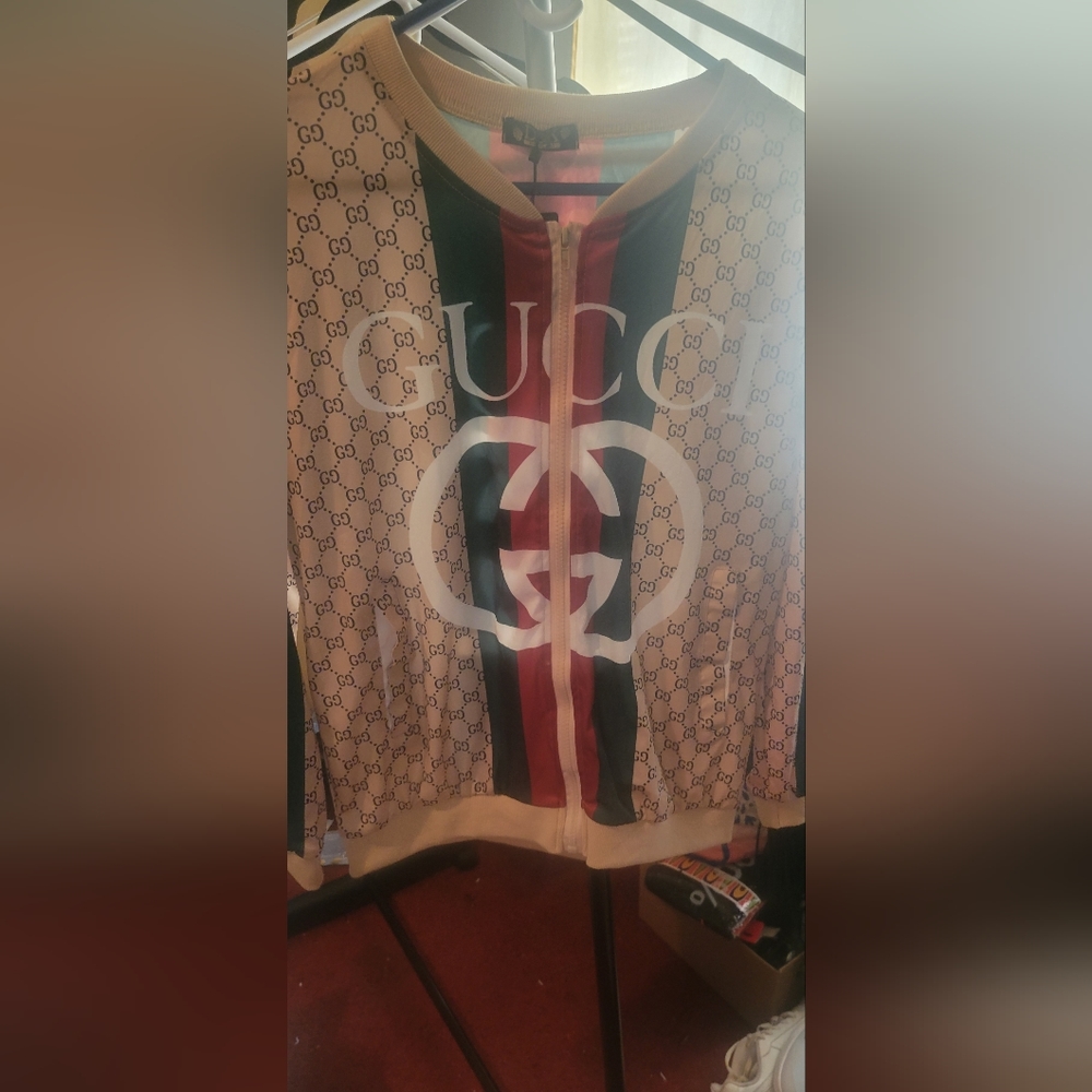 Womens light weight jacket